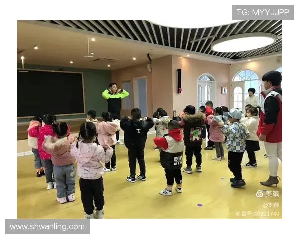 刘静独家揭秘足球技巧与战术分享让你在球场上脱颖而出