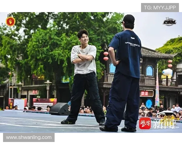 南京街舞队在全国街舞大赛中的精彩表现与状态分析