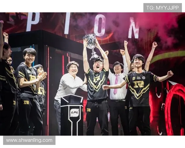 王者荣耀深度解析:RNG战队心理素质背后的秘密与策略探讨 王者荣耀深度解析:RNG战队心理素质背后的秘密与策略探讨