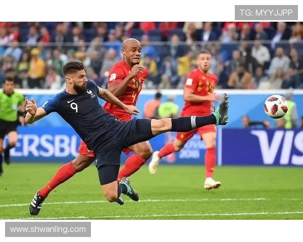 克鲁萨罗与弗拉门戈激战正酣谁能在这场对决中笑到最后