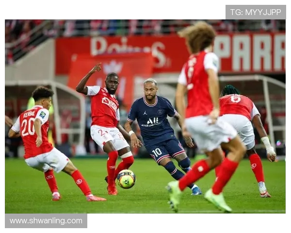 尼斯与弗雷瑞斯的精彩对决揭示了法甲联赛的激烈竞争与球队实力的较量