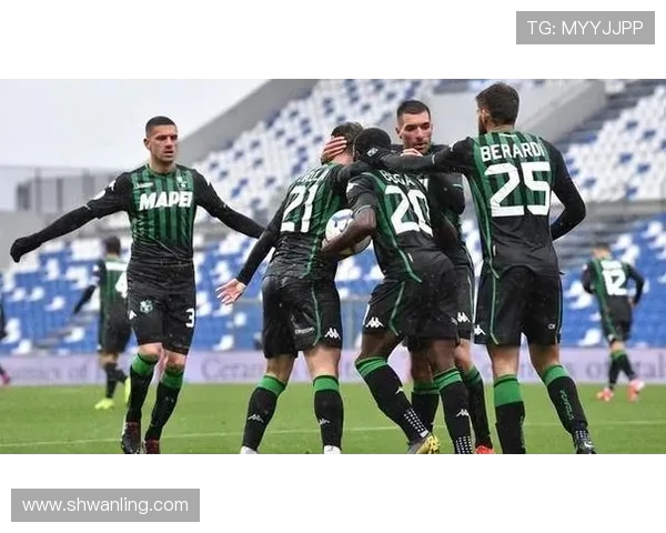 意甲激战罗马对决萨索洛谁能在主场笑到最后