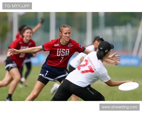 成都飞盘队荣登飞盘战术排行榜第六名展现出色竞技实力与团队配合